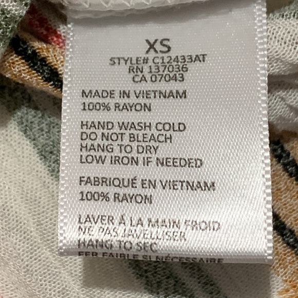 Paper Crane stripped top for women or juniors. - Picture 5 of 5